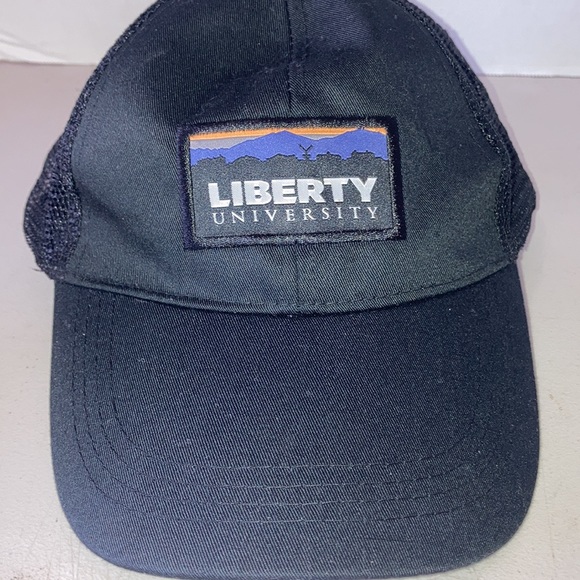 Liberty university, mesh, Snapback trucker hat - Picture 1 of 7